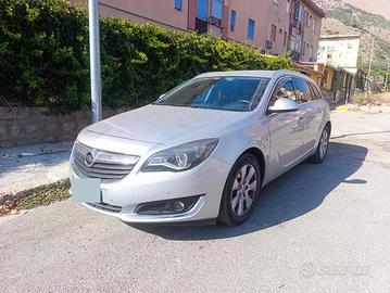 Opel Insignia sport touring station wagon  guasta