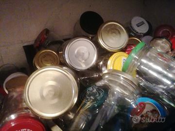  varie bocce di vetro per conserve