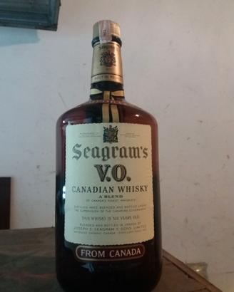 Whisky Canadese Seagrams vintage del 1973