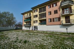 2 LOCALI A SPINO D'ADDA