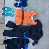 Set di 12 mute short, 13 salvagente 50N, 19 scarpe