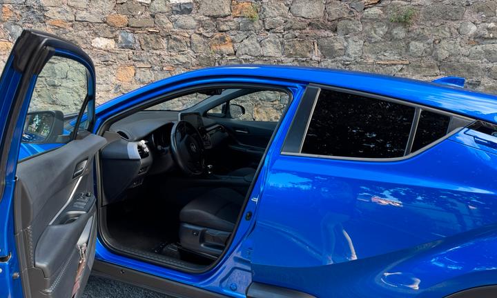 toyota chr 1,8 2021 hybrid