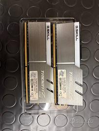 RAM DDR4 G.Skill Trident Z RGB 16GB  3000MHZ
