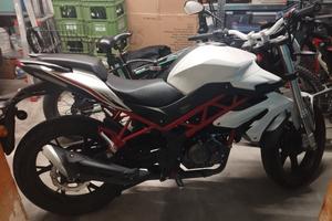 BENELLI BN 125
