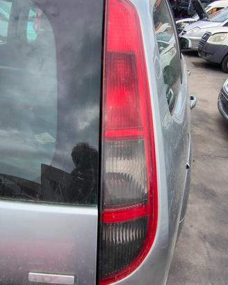 FORD FOCUS SW 2006 STOP POSTERIORE SX/DX