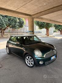 mini Cooper perfettamente funzionante 