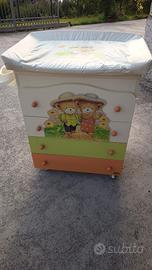 cassettiera cameretta bimbo o bimba.