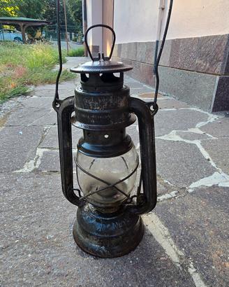 Lanterna a petrolio BAT n158 vintage