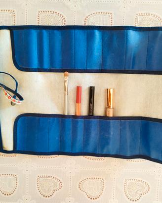 Pochette porta trucchi – pennelli – attrezzi