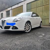 Alfa Romeo Giulietta 2.0. 140 cv Anno 2012 