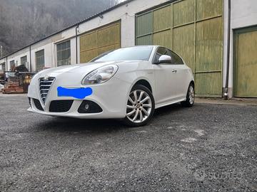 Alfa Romeo Giulietta 2.0. 140 cv Anno 2012 