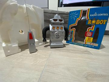 Robot