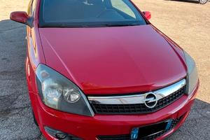 Opel Astra GTC 1.4 Benzina - Metano