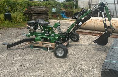 Miniescavatore GEO ATV Backhoe trainato