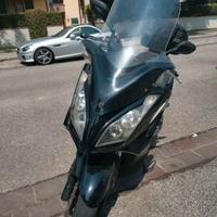 Kymco Downtown 300