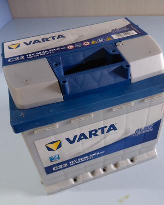 Batteria auto VartaBlueDynamicC22 – 12V 52Ah 470A