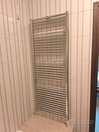 2 termoarredi elettrici Irsap NOVO23EL 1000w e700w