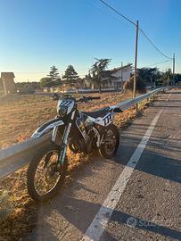 HUSQVARNA 450 FE 2022 targata