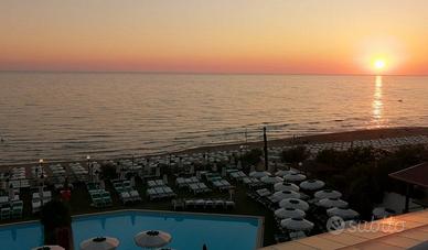 Lavinio Villetta bilivello 90 mq con giardini