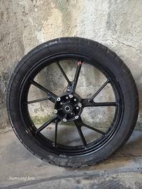 Cerchioni anteriore  Bmw  F700  2016 