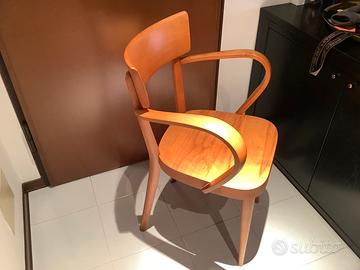 sedia in legno di faggio