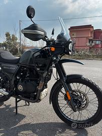 Royal Enfield Himalayan 411 2022