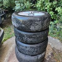 Cerchi originali Mercedes Classi B e C con gomme