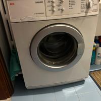 Lavatrice AEG 5kg bianca