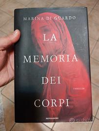 La memoria dei corpi Libro