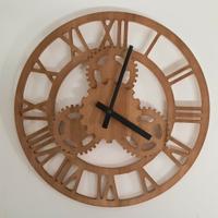 Orologio da parete in legno con ingranaggi 