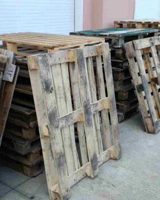 BANCALI IN LEGNO USATI – PALLET