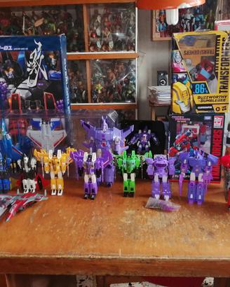 transformers seeker cyclonus cliffjumper perceptor