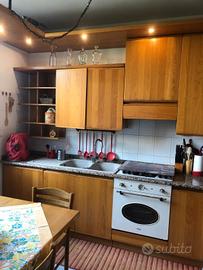 Cucina completa in legno massello 
