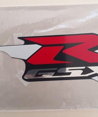 Adesivo emblema inf.dx suzuki gsx600r 01/03 nero