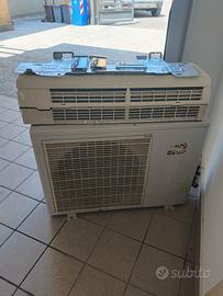 clima Daikin 12000 btu MAE25GA7V1 