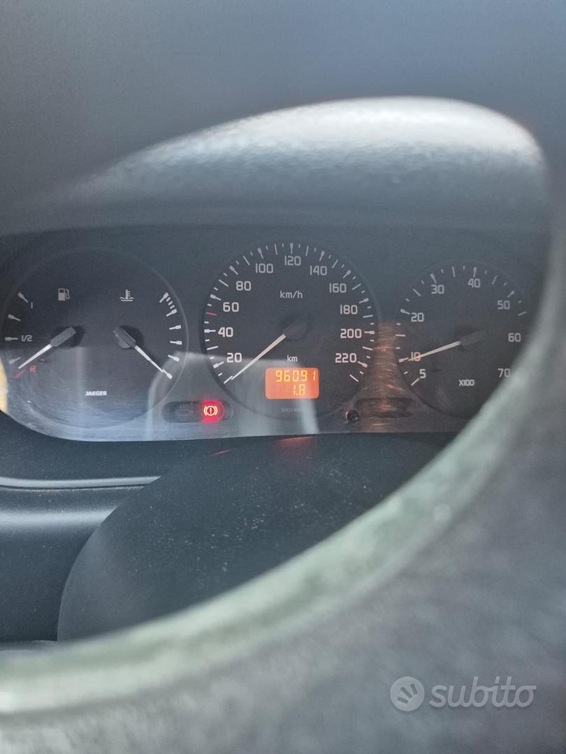 Renault Megane 1996 photo 5