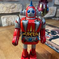 Robot in latta Japan anni 60/70