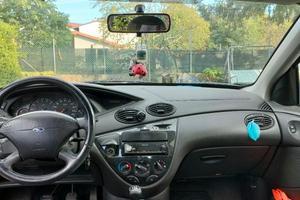 Ford Focus SW  ghia 1600