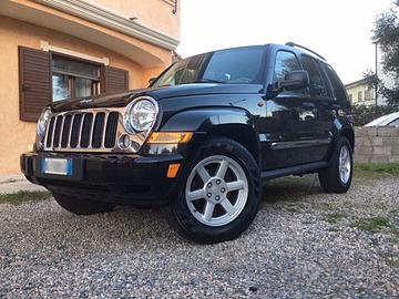 JEEP CHEROKEE 2.8 CRD "PARI al NUOVO da VEDERE"