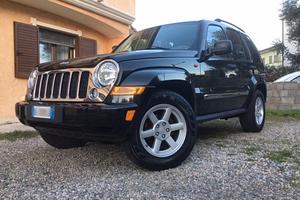 JEEP CHEROKEE 2.8 CRD "PARI al NUOVO da VEDERE"