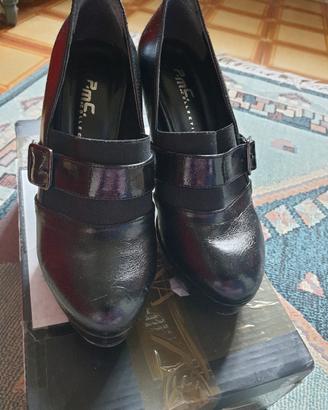 Scarpe donna in pelle 