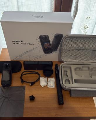 Insta360 X5 essential bundle