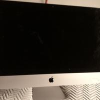iMac 21.5'' usato, funzionante. Guarda le foto