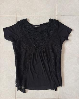 Maglia nera elegante in pizzo