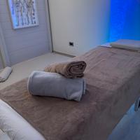 Collaboratori o affittuari per spazio olistico