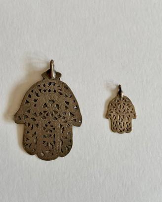 CIONDOLI Mano di Fatima KHAMSA antichi.