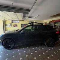 Barre portatutto universali Yakima – 120 cm – con