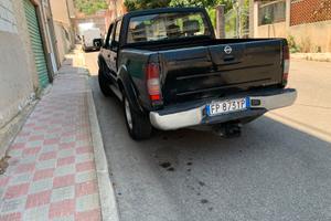Nissan Navara d22