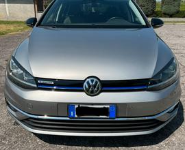 Golf 7.5 DSG executive 1.4 TGI 110 cv