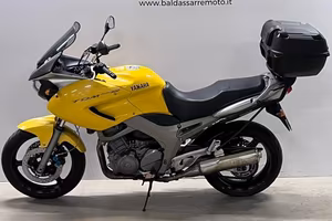 YAMAHA TDM 850 TDM 850